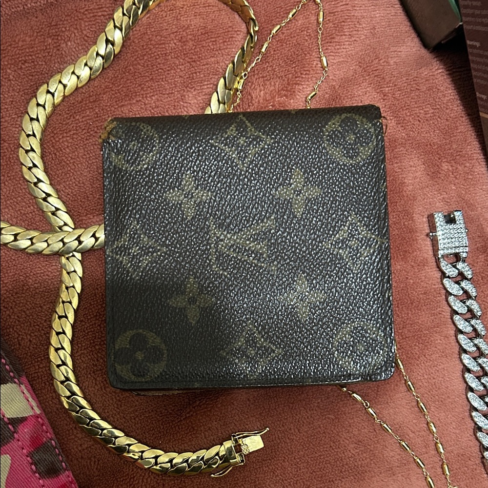 Louis Vuitton Monogram Wallet …used authentic in good condition!!